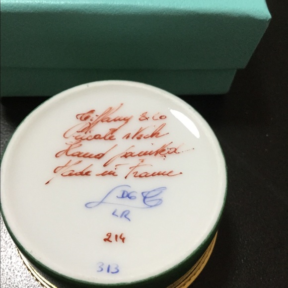 Tiffany & Co. Vintage 2002 Gold and Green Box - Picture 4 of 9